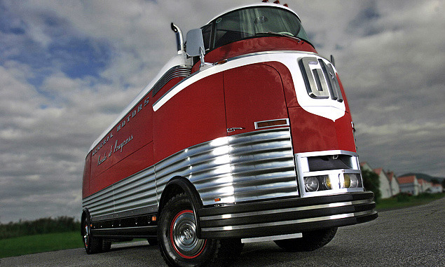 Futurliner Motorhome via coudal